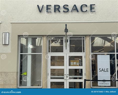 versace store florida